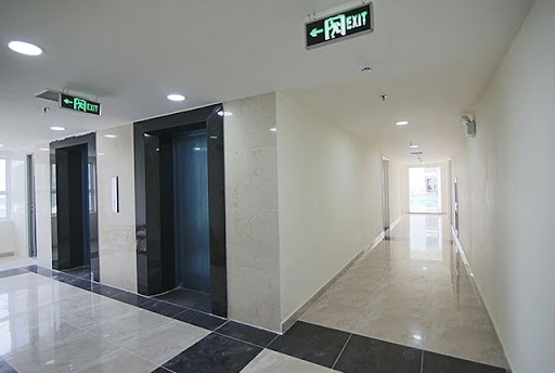 Chỉ hướng cầu thang